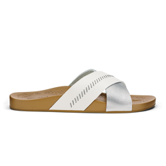 Kīpe‘a ‘Olu - Silver / Sahara | Women OluKai for sale