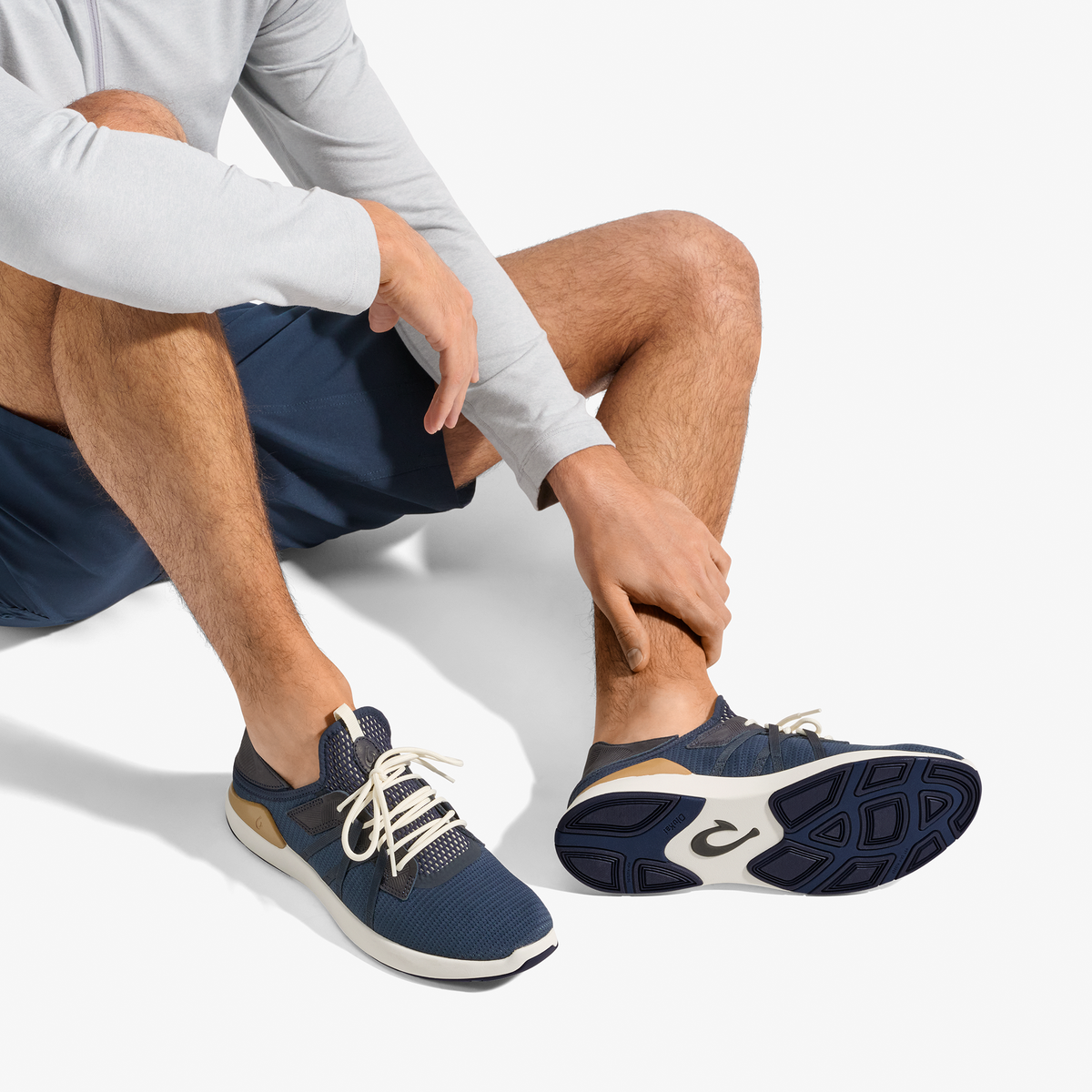 Mio Lī - Trench Blue / Natural | Men OluKai for sale