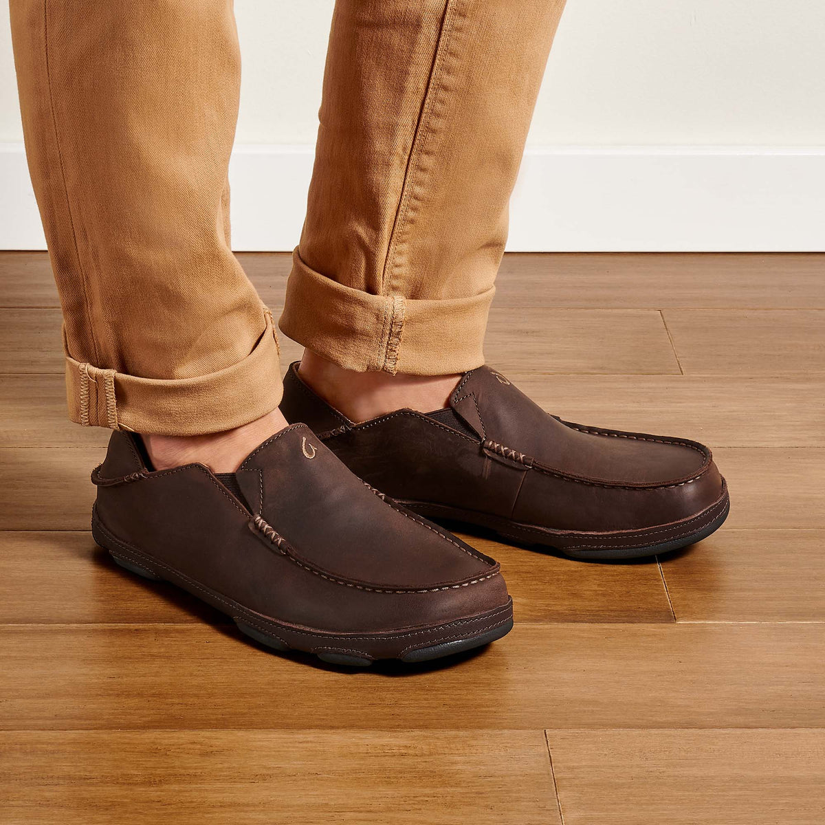 Moloā Men's Leather Slip On Shoes - Dark Wood / Dark Java | Men OluKai near me