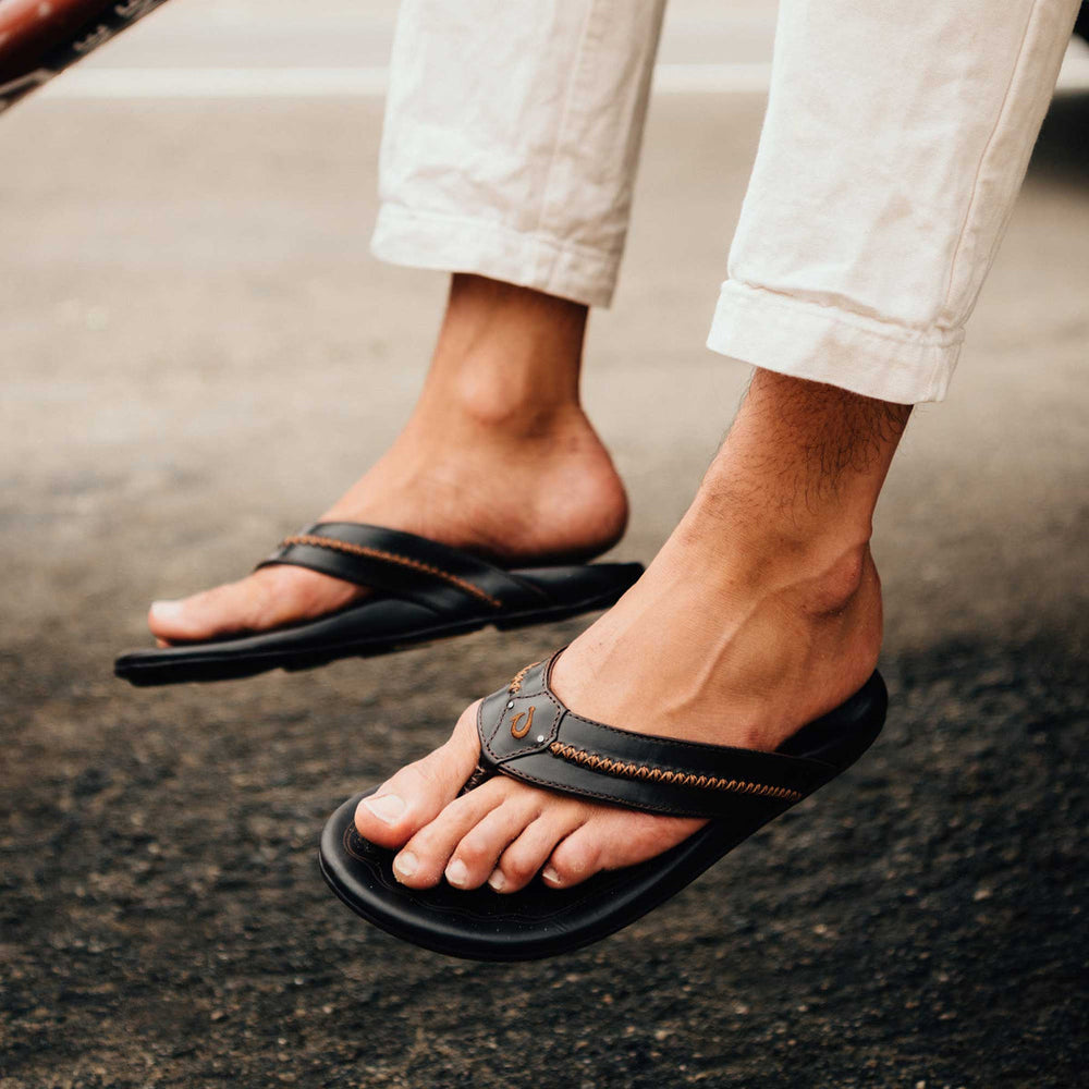 Mea Ola Men's Leather Beach Sandals - Dark Java | Men OluKai outlet