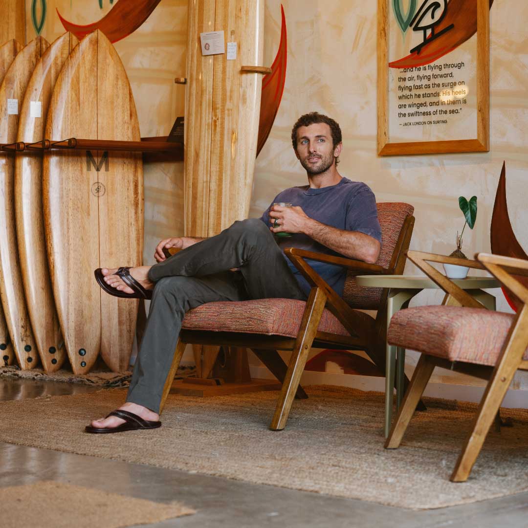 Mea Ola Men's Leather Beach Sandals - Dark Java | Men OluKai outlet
