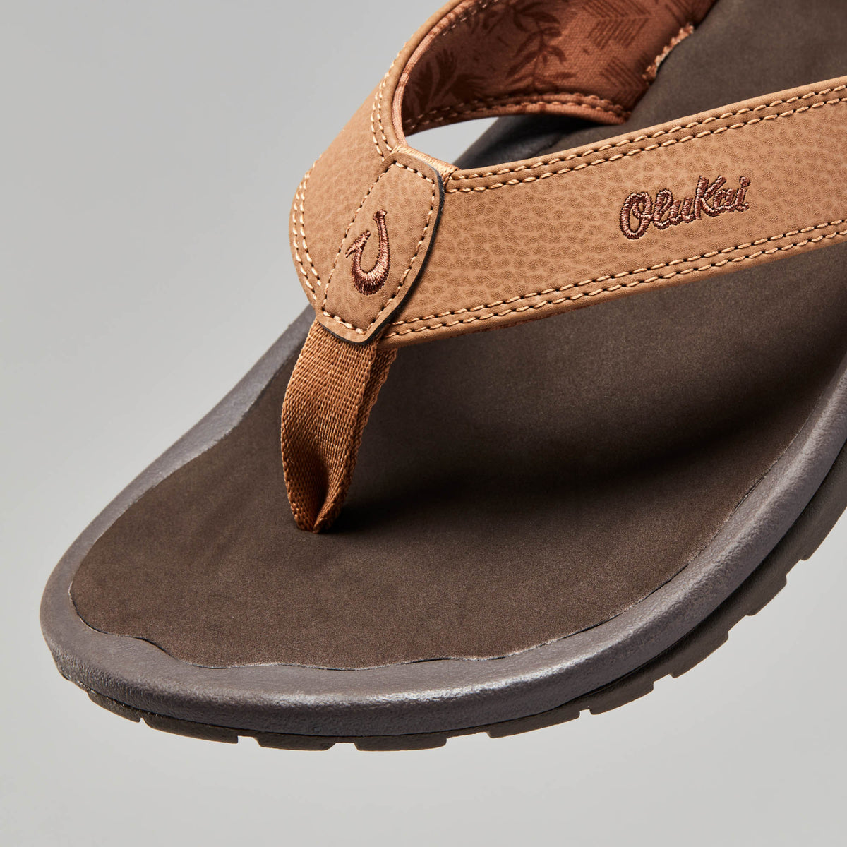 ‘Ohana Men's Best Selling Beach Sandals - Tan / Dark Java | Men OluKai near me