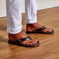 ‘Ilikai Men‘s Leather Beach Sandals - Dark Wood | Men OluKai discount