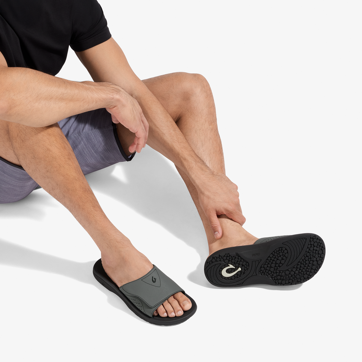 Nalu Slide - Rock / Black | Men OluKai cheap