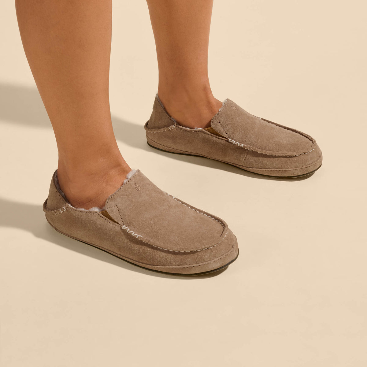 Nohea Women's Leather Slippers - Tan | Women OluKai on sale