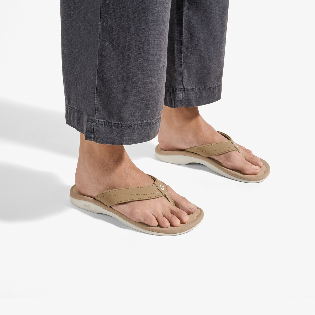 ‘Ohana Women's Beach Sandals - Warm Sand | Women OluKai online