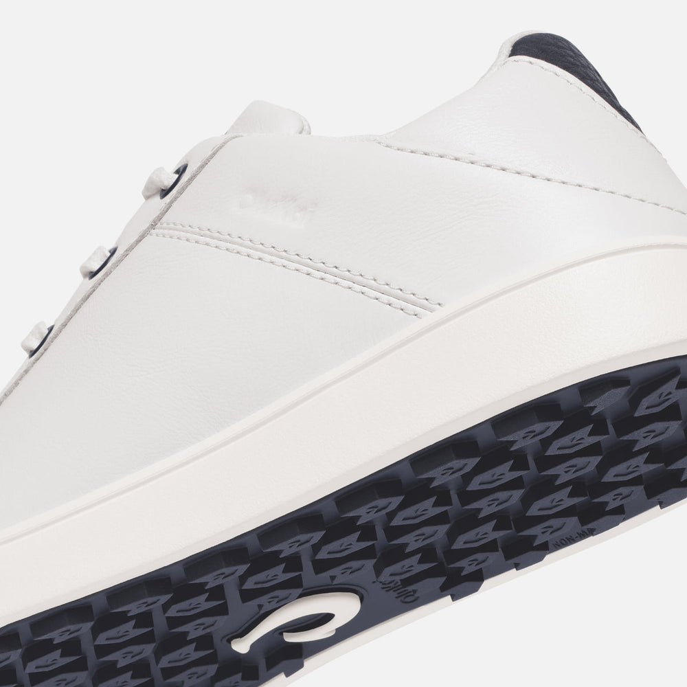 Puakea - Bright White / Trench Blue | Women OluKai online